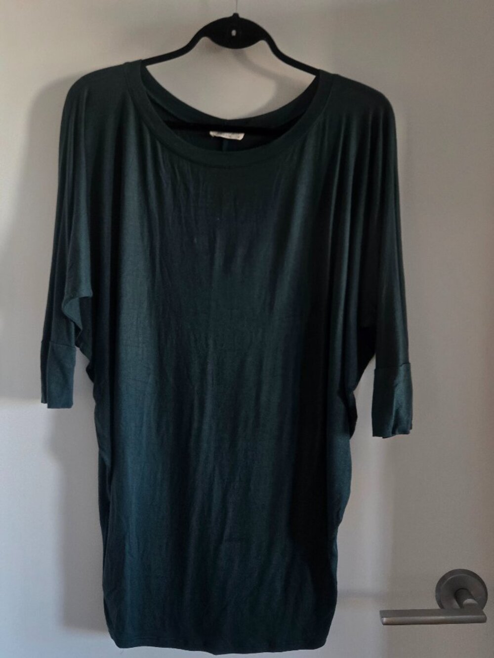 Heimious Dark Green Stretch Knit Top – Size M (Fits Larger)